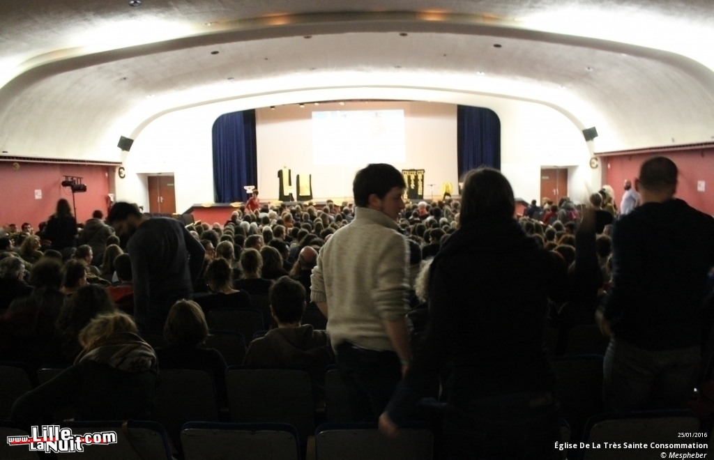 3ème Cérémonie Des Doigts D’Or De L’Église De La Très Sainte Consommation à Lille en live - photo n°2