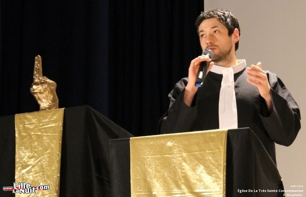 3ème Cérémonie Des Doigts D’Or De L’Église De La Très Sainte Consommation à Lille en live - photo n°12