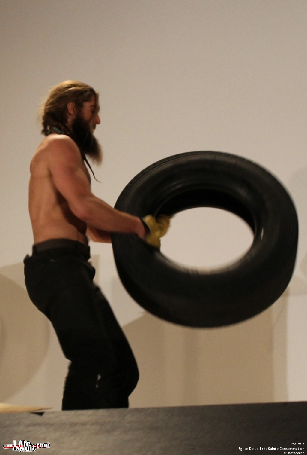 3ème Cérémonie Des Doigts D’Or De L’Église De La Très Sainte Consommation à Lille en live - photo n°14