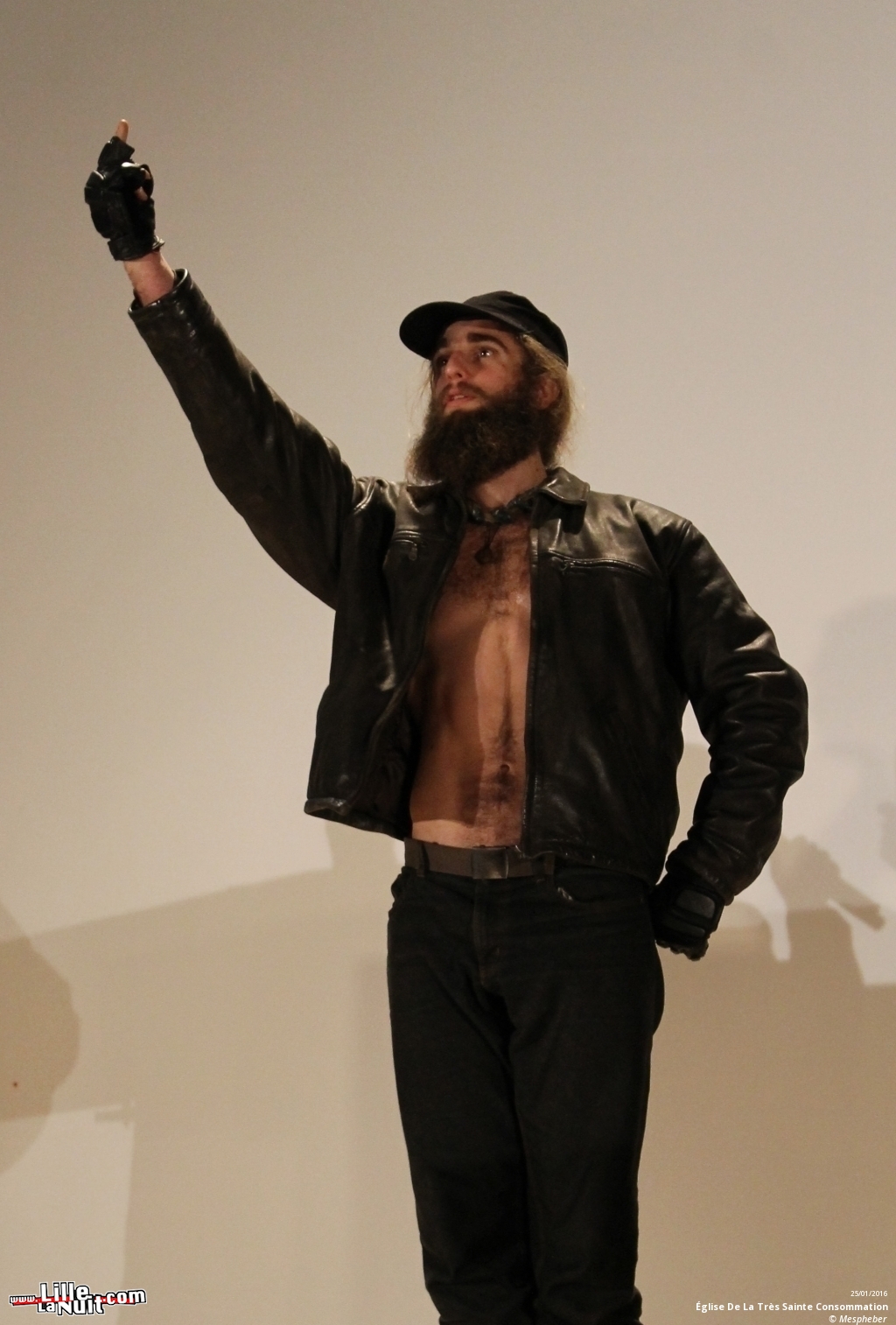 3ème Cérémonie Des Doigts D’Or De L’Église De La Très Sainte Consommation à Lille en live - photo n°17