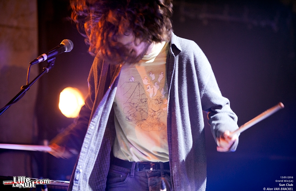 Hinds + Sun Club au Grand Mix en live - photo n°2