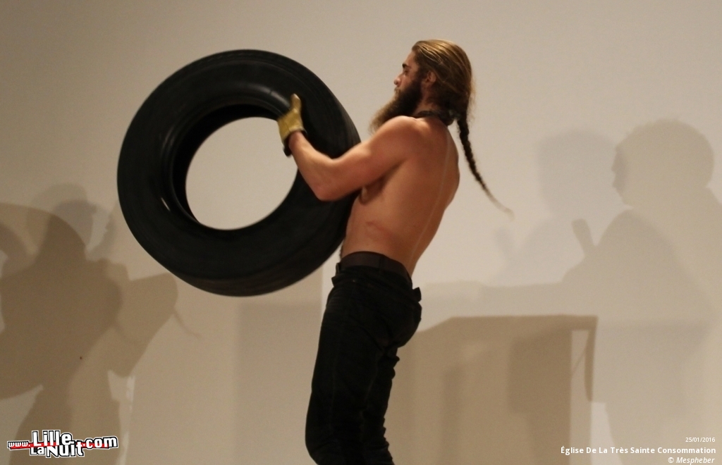 3ème Cérémonie Des Doigts D’Or De L’Église De La Très Sainte Consommation à Lille en live - photo n°16