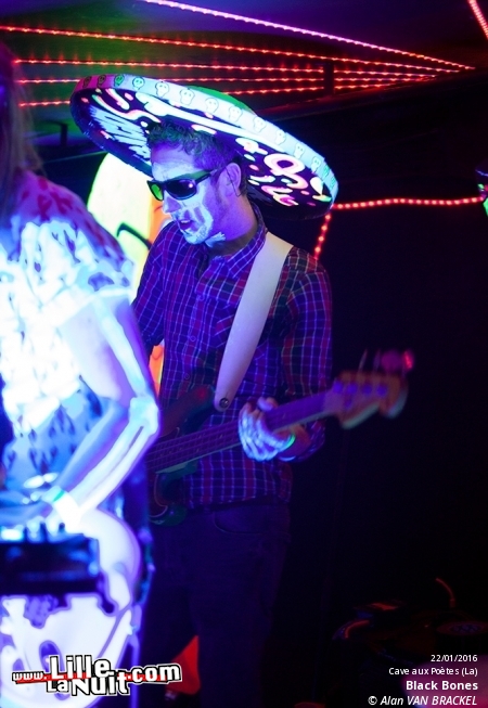 Black Bones + Barotti à la Cave aux poètes en live - photo n°9