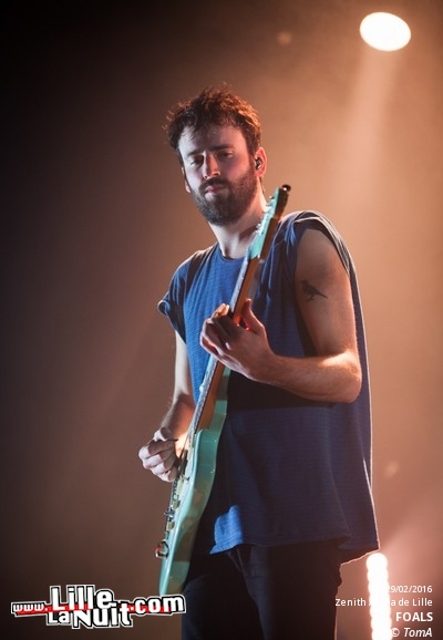 Foals + Her au Zénith de Lille en live - photo n°3