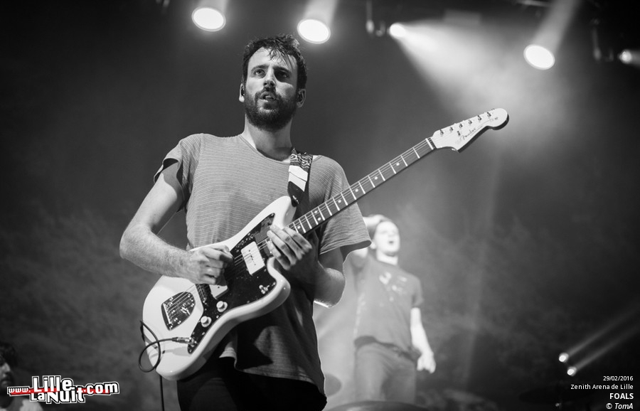 Foals + Her au Zénith de Lille en live - photo n°17