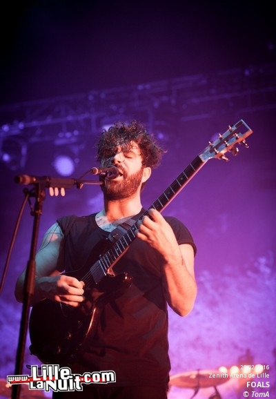 Foals + Her au Zénith de Lille en live - photo n°26