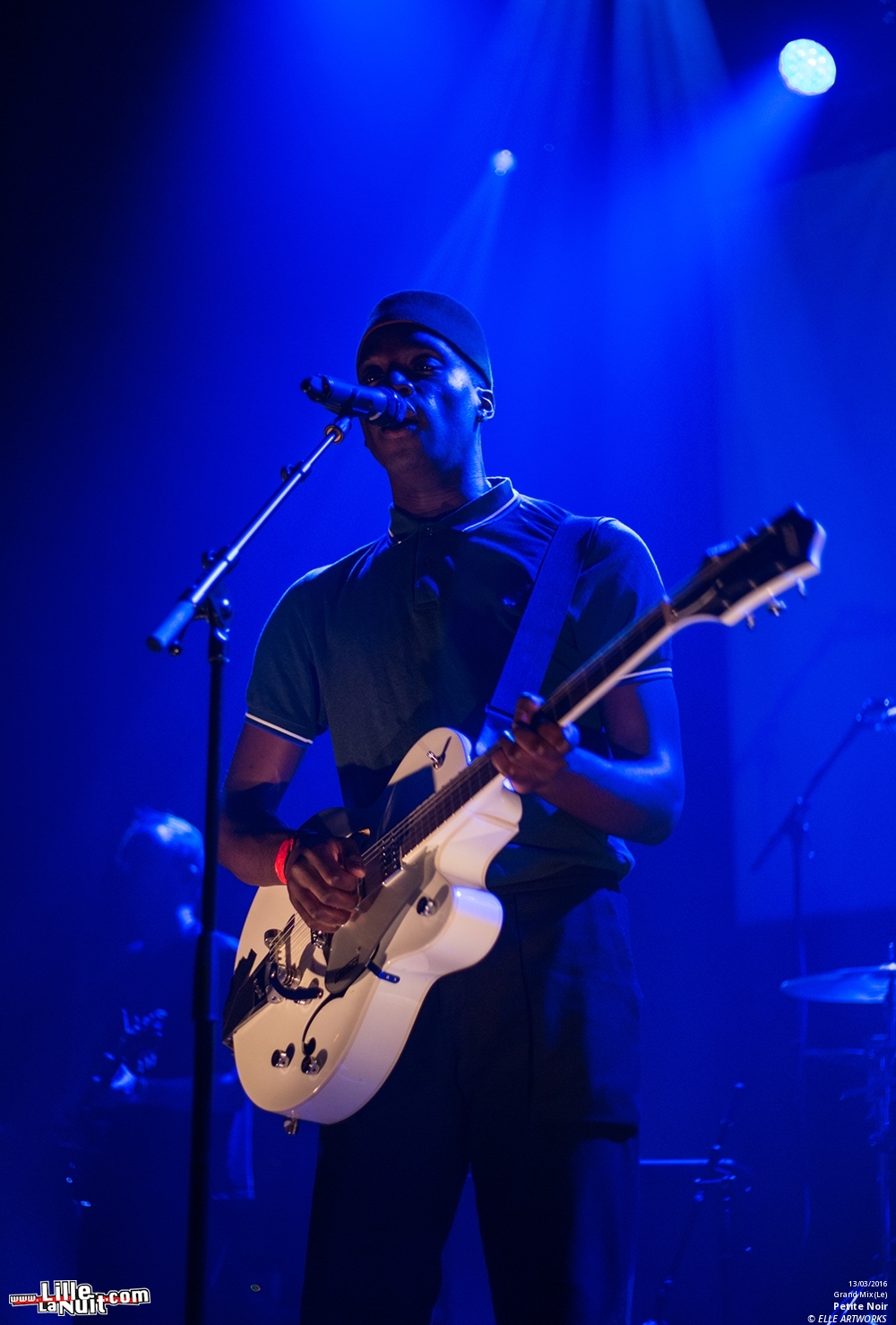 Petite Noir + Grifon au Grand Mix en live - photo n°17