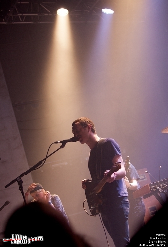 La Femme + Grand Blanc au Grand Mix en live - photo n°3