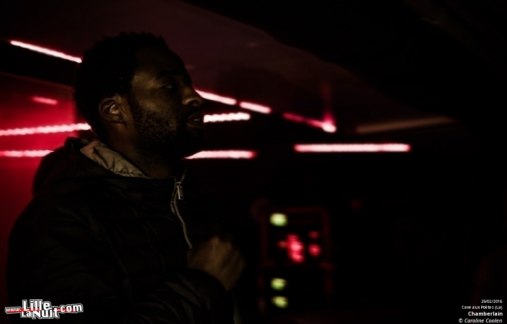 Chamberlain + DJ Pitch à La Cave Aux Poètes en live - photo n°1