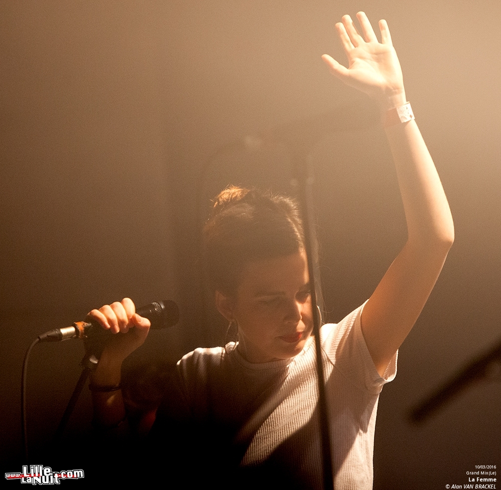La Femme + Grand Blanc au Grand Mix en live - photo n°15