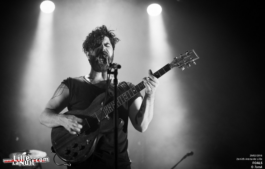 Foals + Her au Zénith de Lille en live - photo n°8