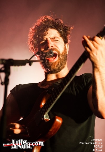 Foals + Her au Zénith de Lille en live - photo n°21