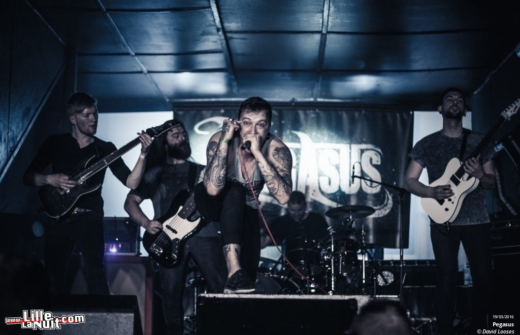 Hypno5e + Pegasus + Charbon à la Péniche Spits de Douai en live - photo n°7