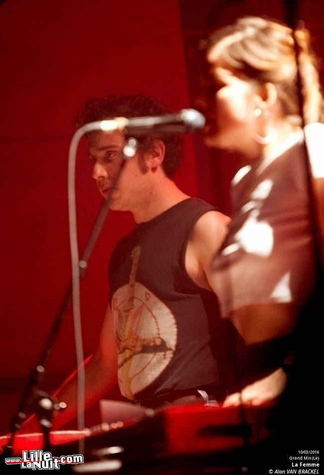La Femme + Grand Blanc au Grand Mix en live - photo n°9