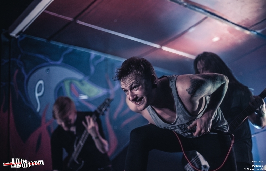 Hypno5e + Pegasus + Charbon à la Péniche Spits de Douai en live - photo n°3