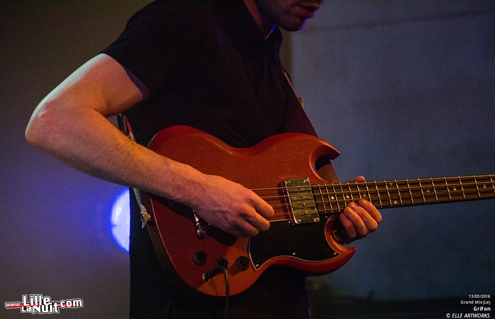 Petite Noir + Grifon au Grand Mix en live - photo n°7