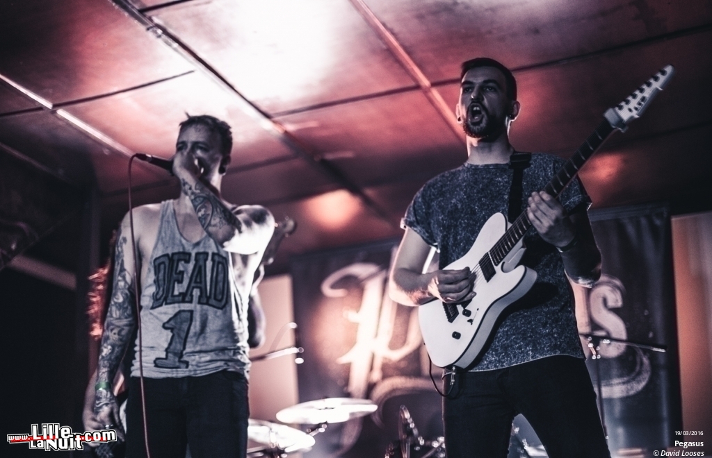 Hypno5e + Pegasus + Charbon à la Péniche Spits de Douai en live - photo n°8