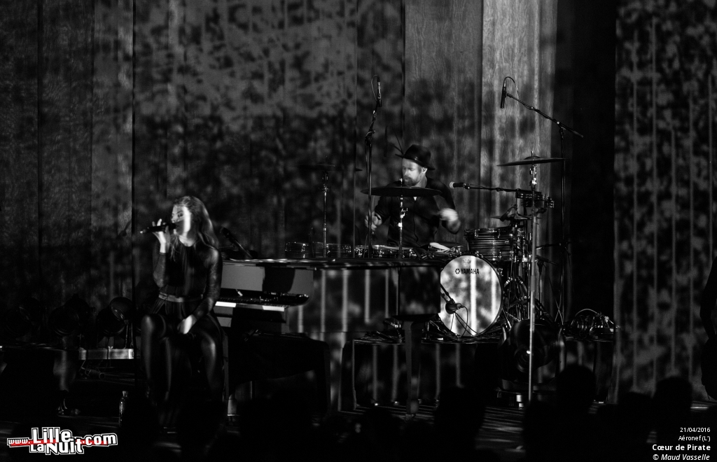 Cœur de Pirate + Elliot Maginot à l’Aéronef en live - photo n°1