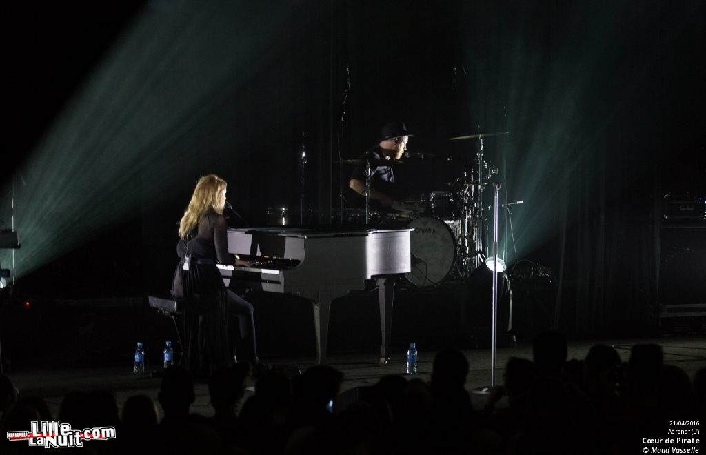 Cœur de Pirate + Elliot Maginot à l’Aéronef en live - photo n°2
