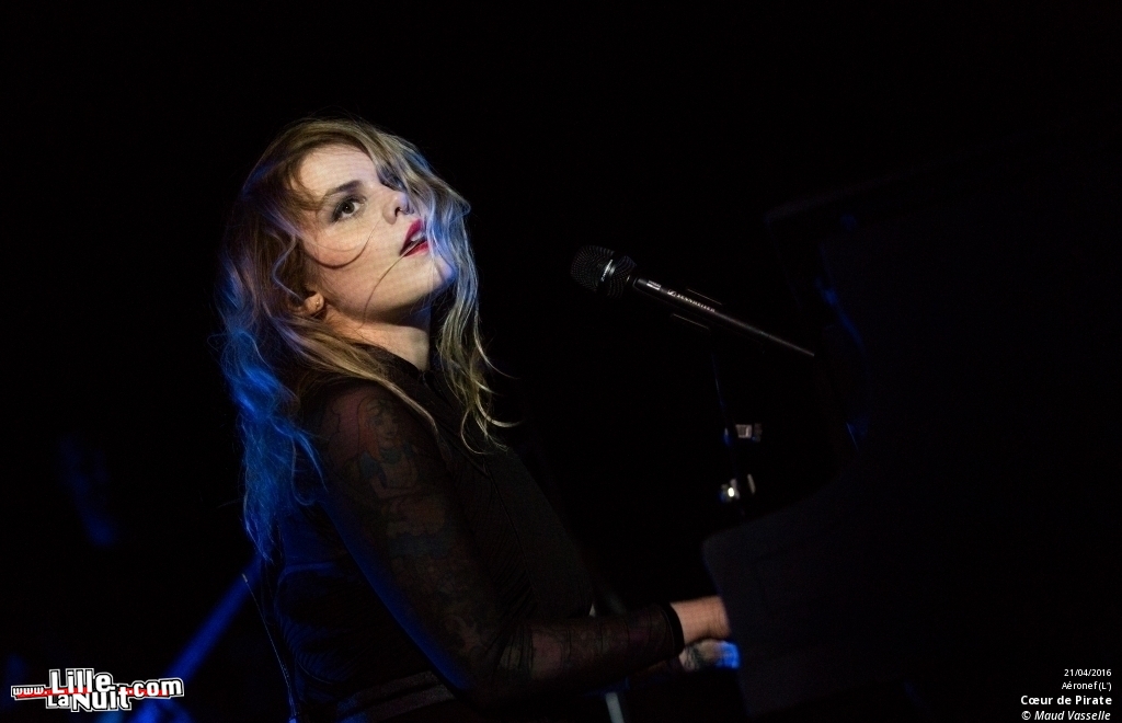 Cœur de Pirate + Elliot Maginot à l’Aéronef en live - photo n°6