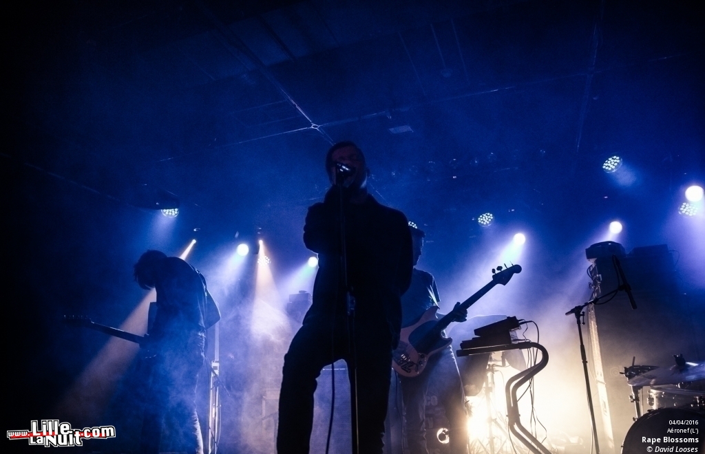 A Place To Bury Strangers + Rape Blossoms à l’Aéronef en live - photo n°4