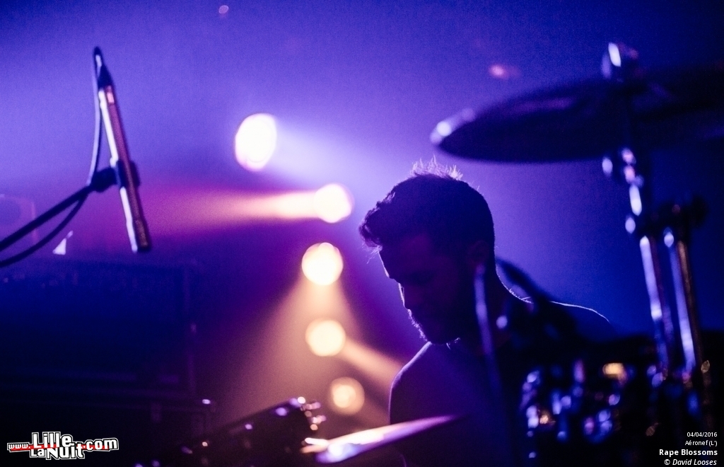 A Place To Bury Strangers + Rape Blossoms à l’Aéronef en live - photo n°13