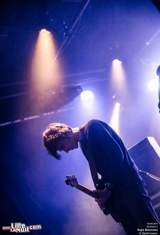 A Place To Bury Strangers + Rape Blossoms à l’Aéronef en live - photo n°11
