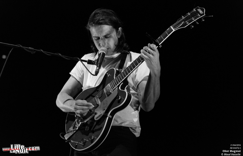 Cœur de Pirate + Elliot Maginot à l’Aéronef en live - photo n°1