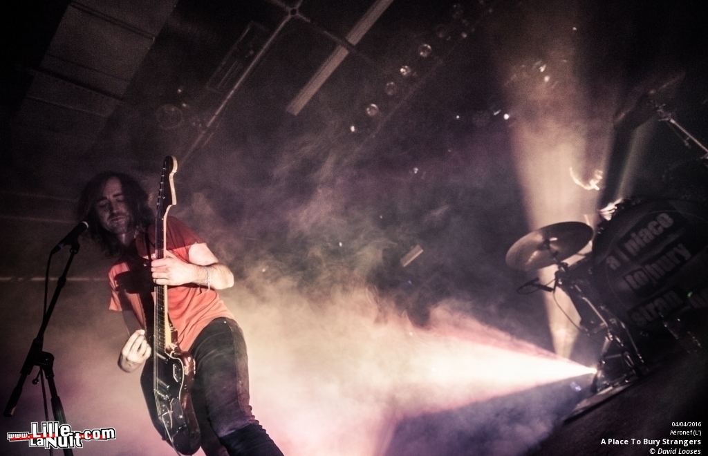 A Place To Bury Strangers + Rape Blossoms à l’Aéronef en live - photo n°16