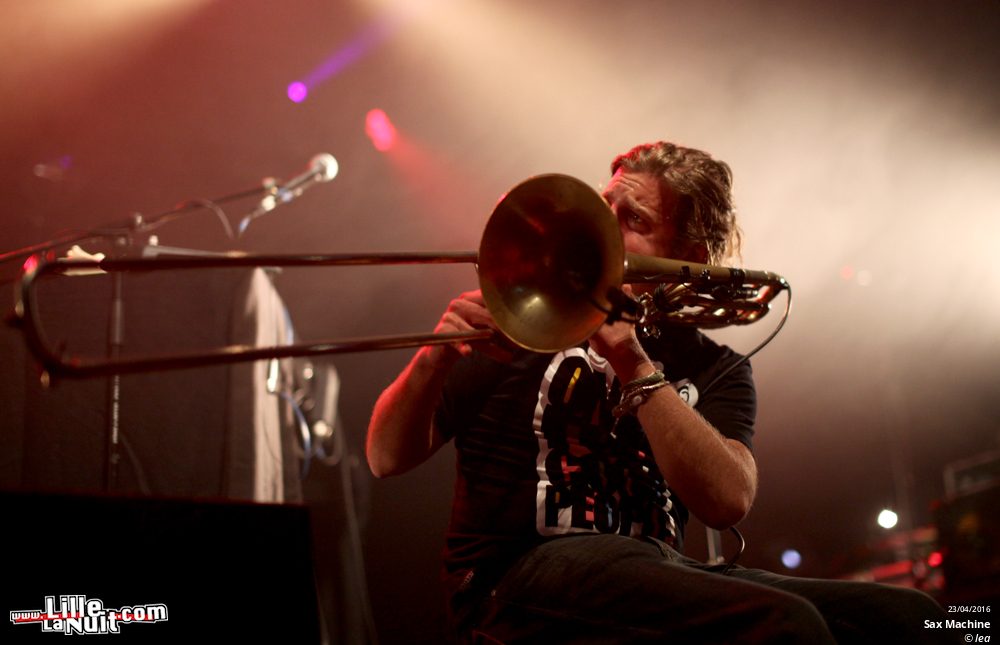 Deluxe + Sax Machine feat. RacecaR à l’Aéronef en live - photo n°4