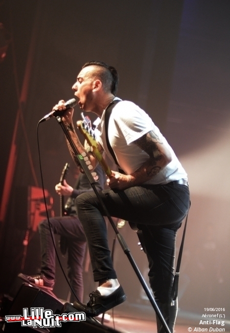 ANTIFest : Anti-Flag + Carving + Boysetsfire + Wolf Down à l’Aéronef en live - photo n°9