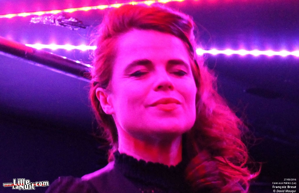 Françoiz Breut + Chamot[s] à la Cave aux Poètes en live - photo n°1