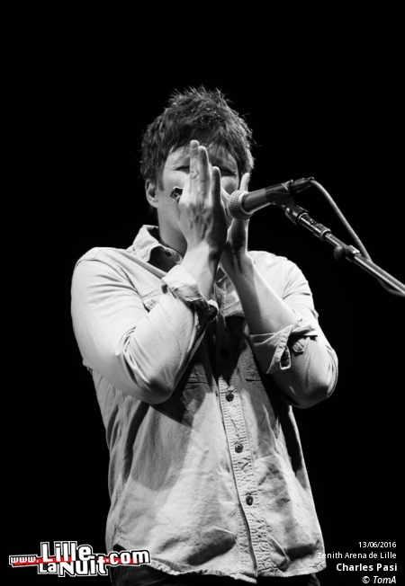 Neil Young + Charles Pasi au Zenith de Lille en live - photo n°16