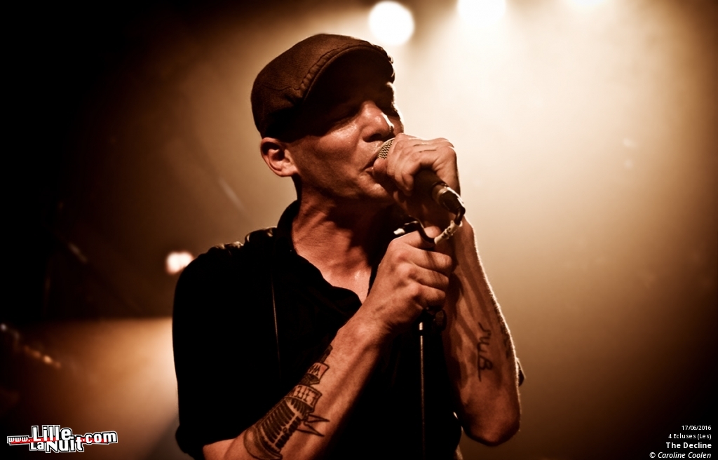 Anti-Flag + The Decline aux 4Ecluses en live - photo n°2