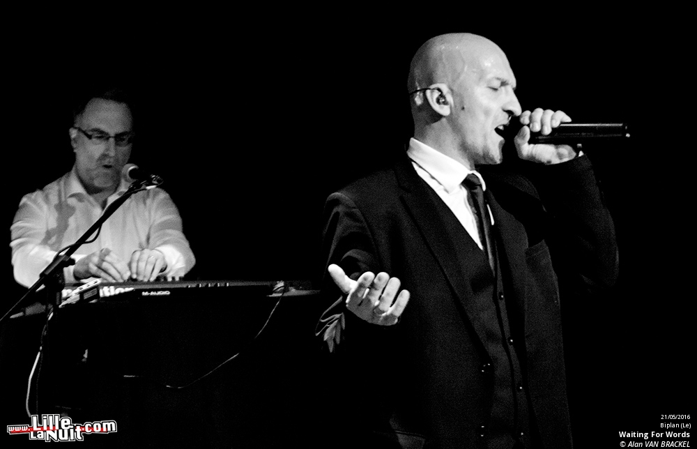 iSynth IV au Biplan : Waiting For Words + Suffocating Minds + Shiny Darkness etc. en live - photo n°13