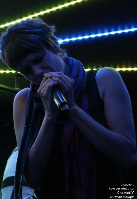 Françoiz Breut + Chamot[s] à la Cave aux Poètes en live - photo n°5