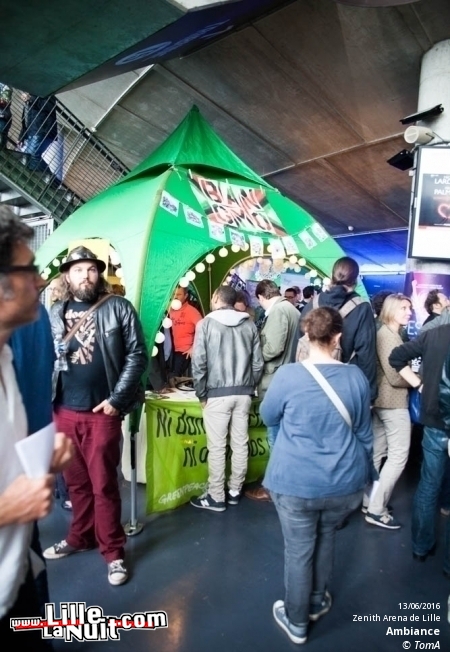 Neil Young + Charles Pasi au Zenith de Lille en live - photo n°4