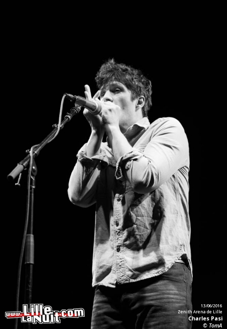 Neil Young + Charles Pasi au Zenith de Lille en live - photo n°7