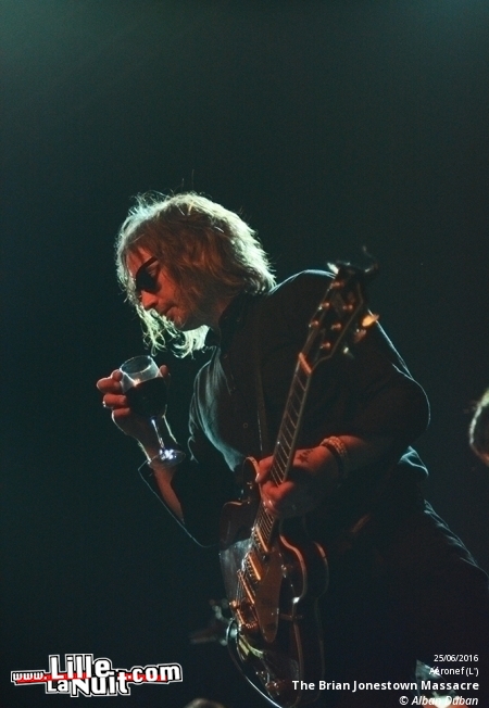 The Brian Jonestown Massacre à l’Aéronef en live - photo n°10