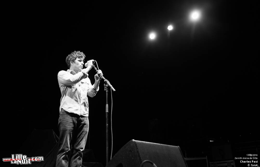 Neil Young + Charles Pasi au Zenith de Lille en live - photo n°8