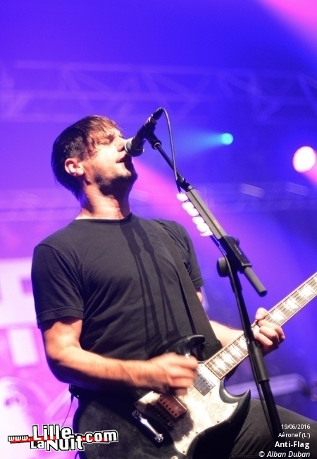 ANTIFest : Anti-Flag + Carving + Boysetsfire + Wolf Down à l’Aéronef en live - photo n°3