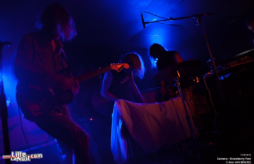 Strawberry Fest 2016 à la Péniche de Lille – jour 1 : Camera + Klaus Johann Grobe + Shadow Motel + Tapeworms en live - photo n°11