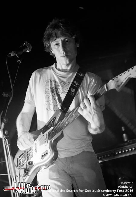 Strawberry Fest 2016 à la Péniche de Lille – jour 2 : LSD and the Search for God + TAU + Levitation Room + V.Love en live - photo n°20