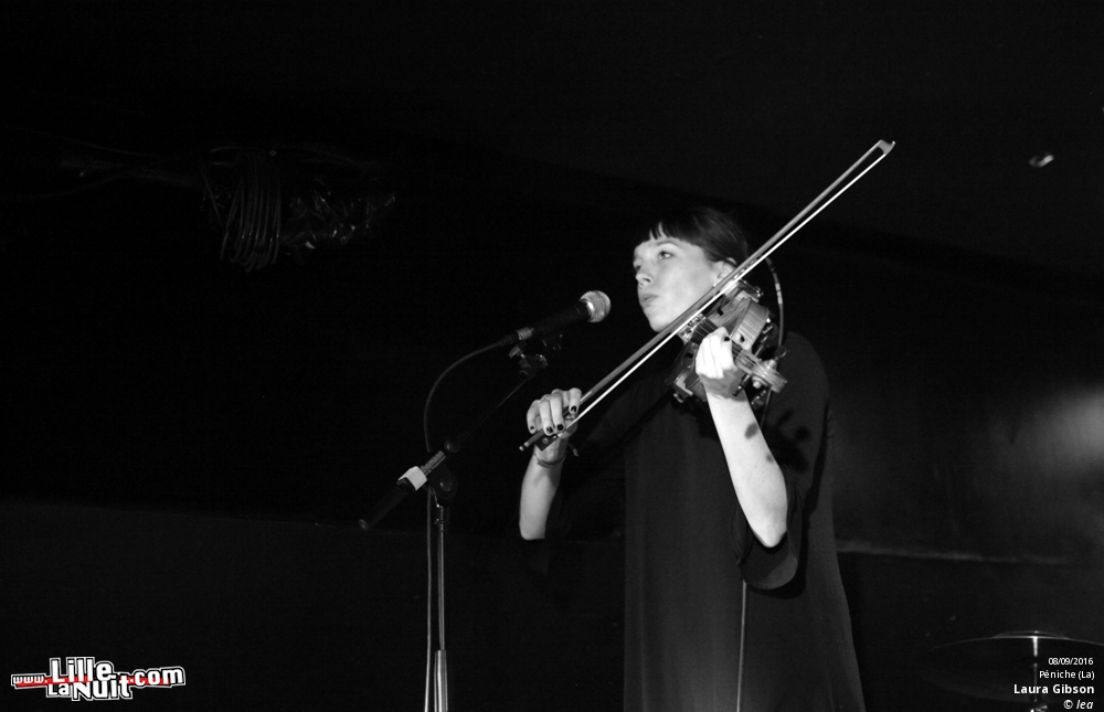 Laura Gibson + Amanda Bergman à la Péniche en live - photo n°7