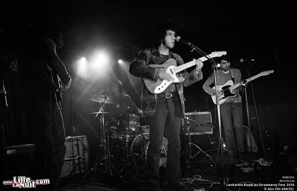 Strawberry Fest 2016 à la Péniche de Lille – jour 2 : LSD and the Search for God + TAU + Levitation Room + V.Love en live - photo n°1