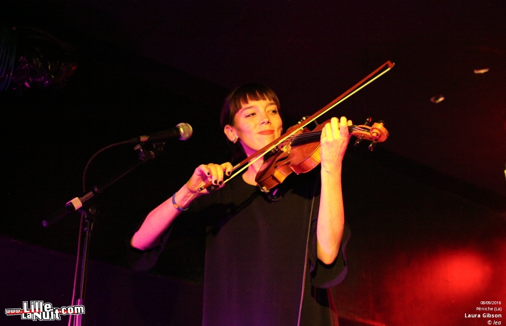 Laura Gibson + Amanda Bergman à la Péniche en live - photo n°5