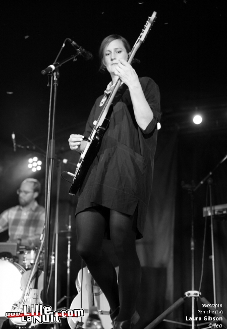 Laura Gibson + Amanda Bergman à la Péniche en live - photo n°8