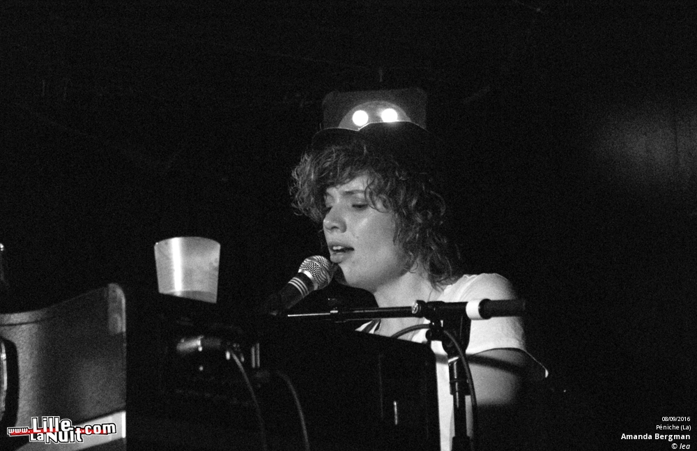 Laura Gibson + Amanda Bergman à la Péniche en live - photo n°2