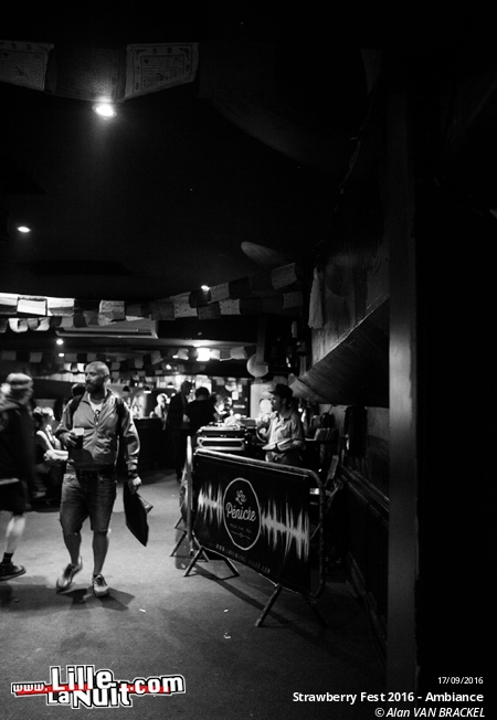 Strawberry Fest 2016 à la Péniche de Lille – jour 1 : Camera + Klaus Johann Grobe + Shadow Motel + Tapeworms en live - photo n°10