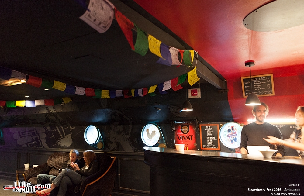 Strawberry Fest 2016 à la Péniche de Lille – jour 1 : Camera + Klaus Johann Grobe + Shadow Motel + Tapeworms en live - photo n°2